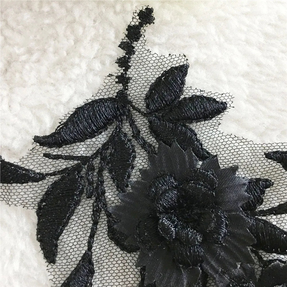 Black and white 3D three-dimensional flower embroidery lace garment applique