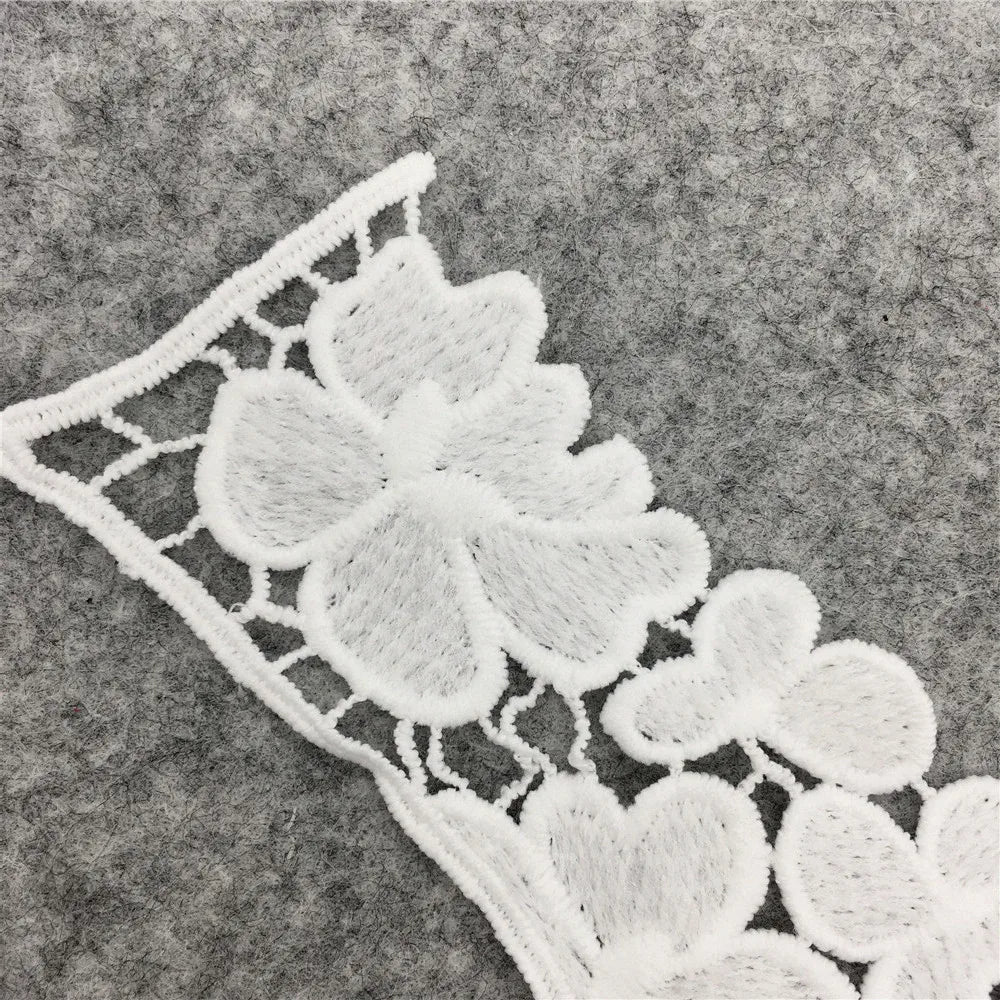 White Lace Fabric Collar Embroidery Applique